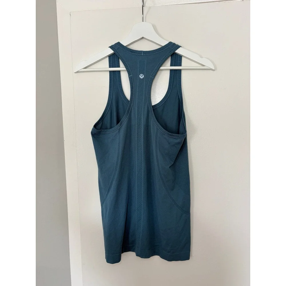 Lululemon Swiftly Tech Racerback Tank Top 2.0 Size 6 Teal Blue Athletic Running